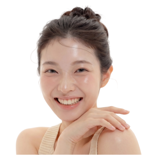 Smiling woman resting her chin on her hand